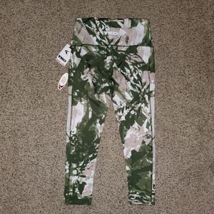 TKO Athletic Camouflage Media Pocket Leggings